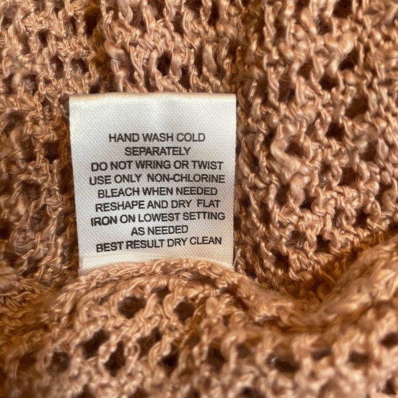 Pink Rose Dusty Pink Long Sleeve Top, Size Medium - Picture 7 of 7